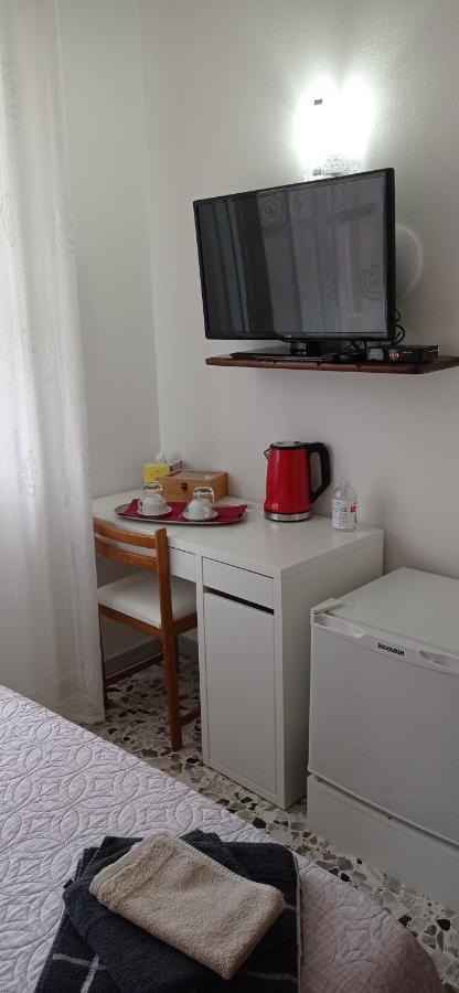 Agriturismo Vecchio Frantoio Villatella Екстер'єр фото
