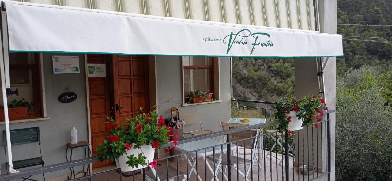 Agriturismo Vecchio Frantoio Villatella Екстер'єр фото